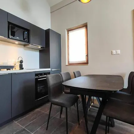 Apartament For 8 People *
