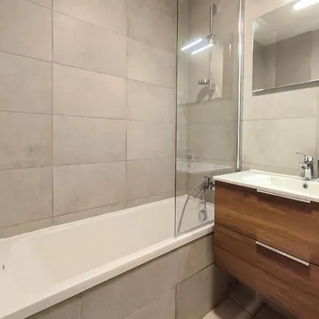 Apartament For 8 People *
